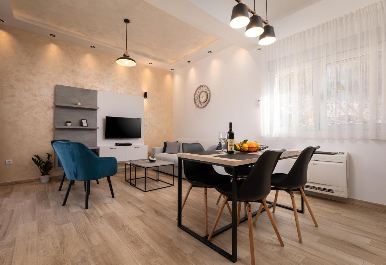 Bonintro Lux Apartment Котор Екстер'єр фото
